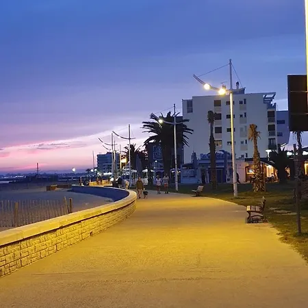 En Camargue 아파트 르그로뒤후아